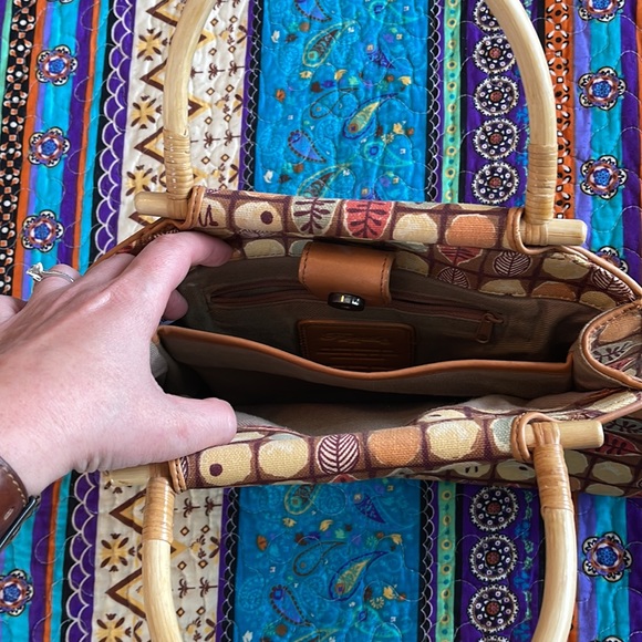 Vintage Boho Fossil Purse with Wood/Wicker Handles and Leaf Pattern - Picture 6 of 14